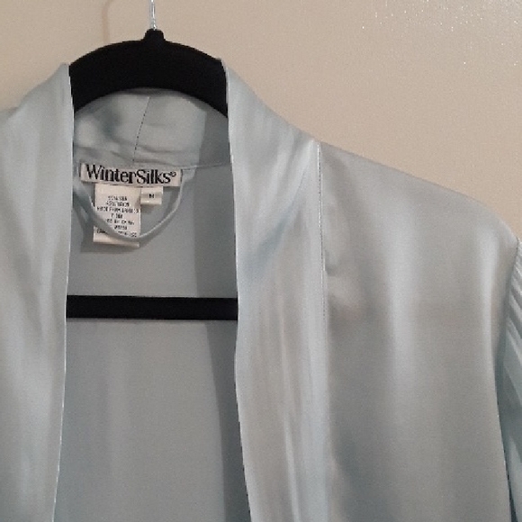Winter Silks Soft Blue Open Blouse, So cute over camisole, Flowy, M - Picture 3 of 10